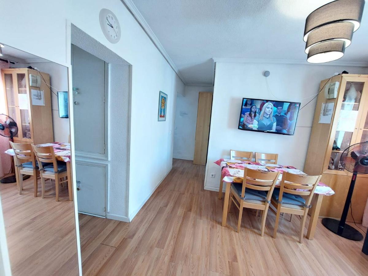 Homestay Olivos มาดริด ภายนอก รูปภาพ