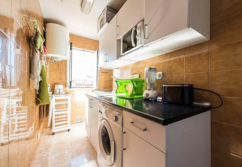 Homestay Olivos มาดริด ภายนอก รูปภาพ